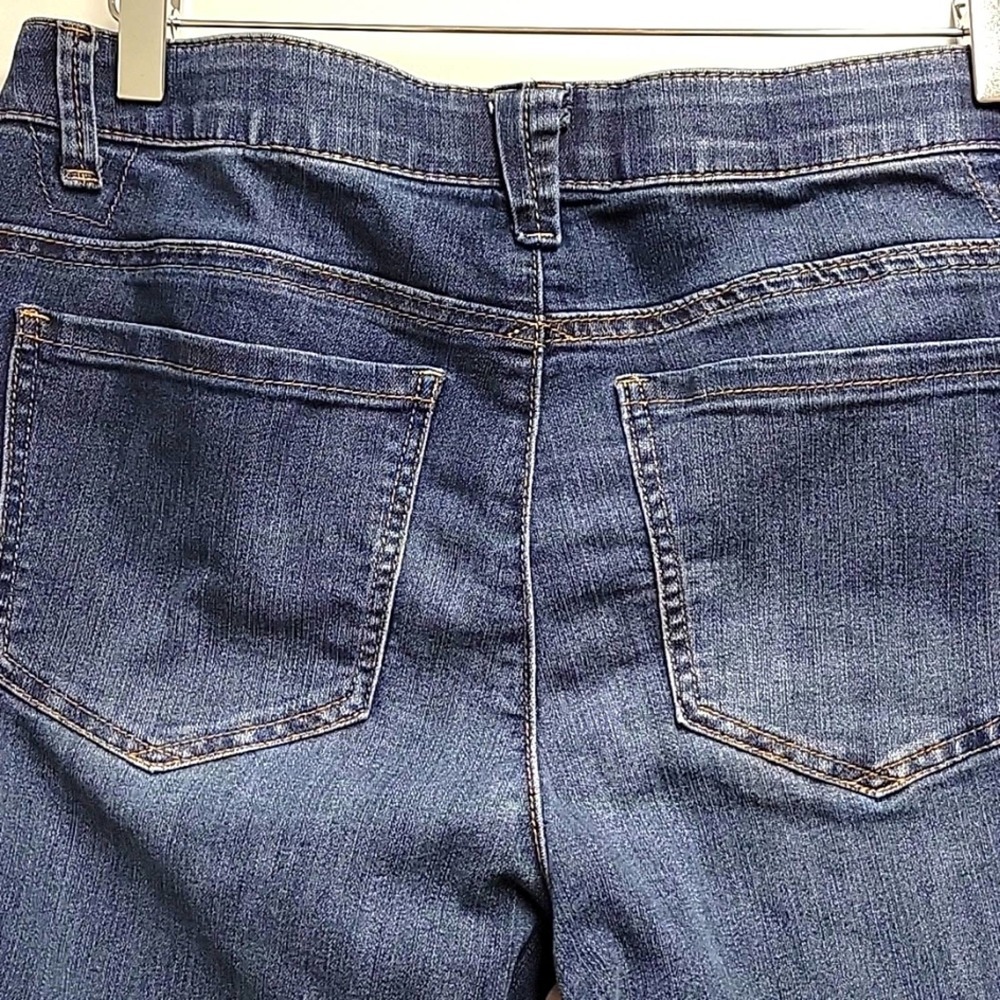 Democracy Ab Technology Mid Rise Cropped Raw Hem 5 Pocket Jeans Woman's Size 10 - Picture 6 of 8